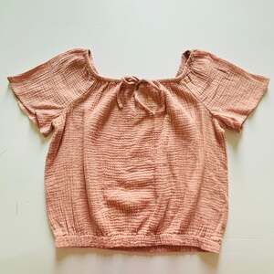 C&C California Women's Small Gauzy Textured Cotton Popover Top Blouse Pink